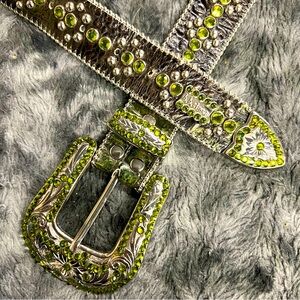 b.b. simon Olive green croc print belt with green peridot crystals. Size L.